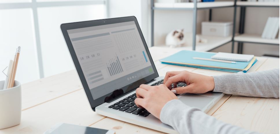 ¿Qué considerar al contratar un entrenamiento virtual?